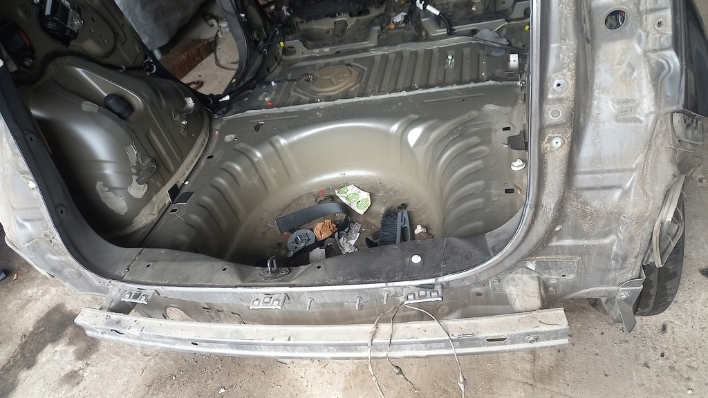 фото №1, Pas задній nissan note 12-17r