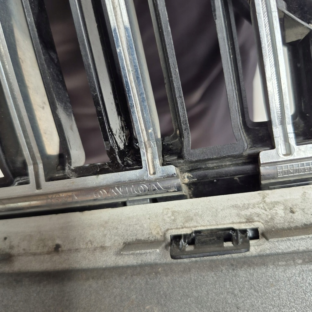 фото №13, Volvo v60 ii 2 s60 iii 3 18- бампер перед передний sprysk pdc