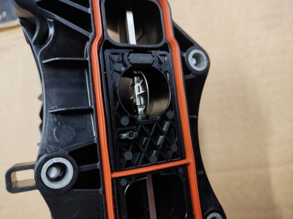 Коллектор впускной  регулятор крышка mercedes s klasa w222 4.0d a6560900037 новый Киев