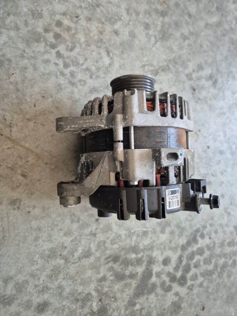 фото №1, Hyundai tucson iv 21- генератор 2.5b usa