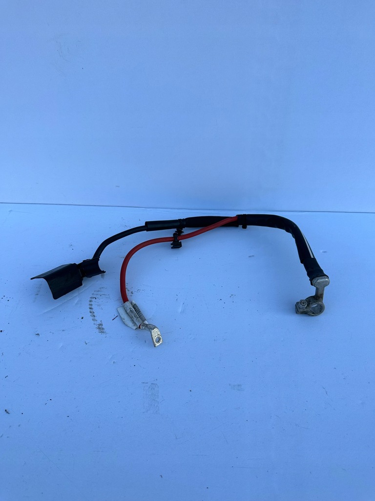 фото №1, Leon iii клемма плюсовая 5q0971228