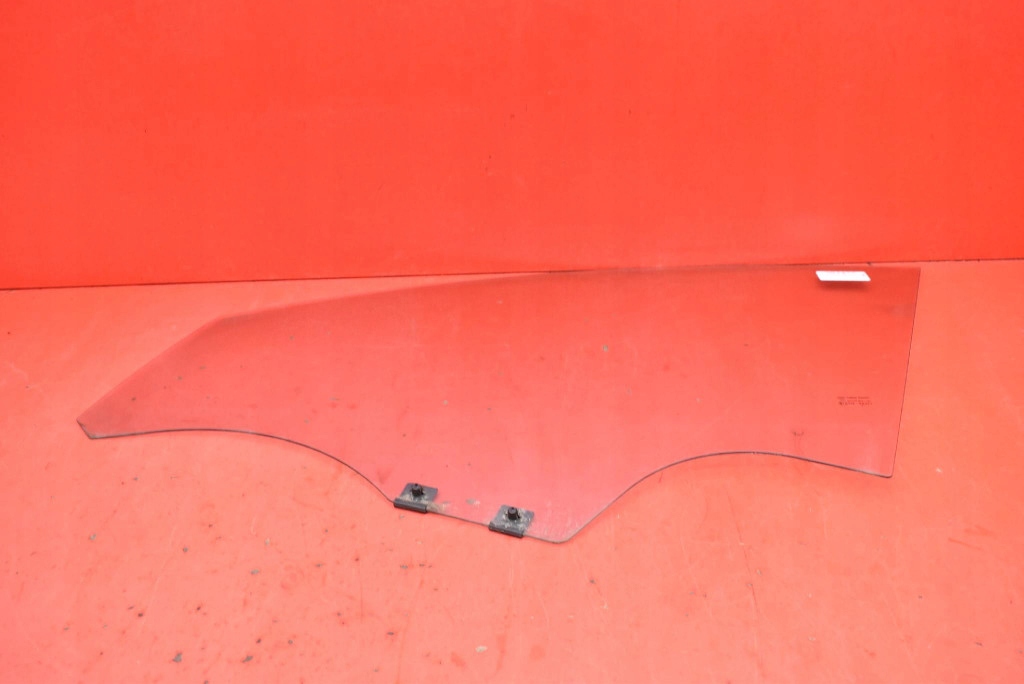 фото №1, Стекло боковая левая перед передняя dacia logan 2 ii sedan 13-16