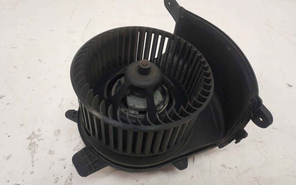 фото №1, Вентилятор обдув renault megane scenic ii