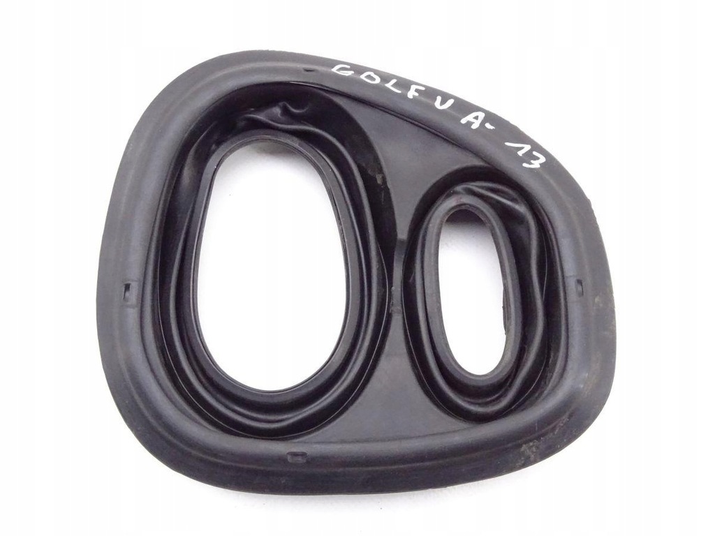 фото №1, Vw golf vi 08-13 защита трубок отопителя