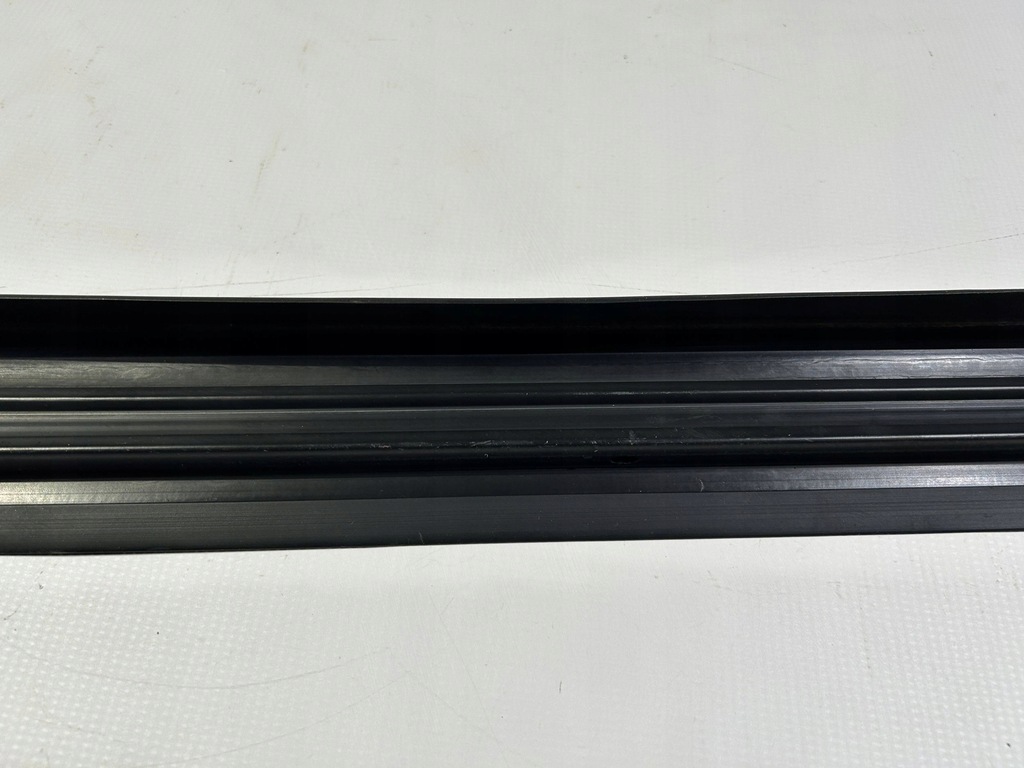 фото №7, Молдинг прокладка захист радіатора dodge charger challenger 2015r-