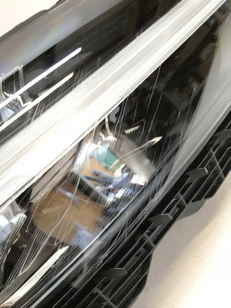 фото №10, Volvo xc60 ii lift 21- фара правый full led eu 32404706