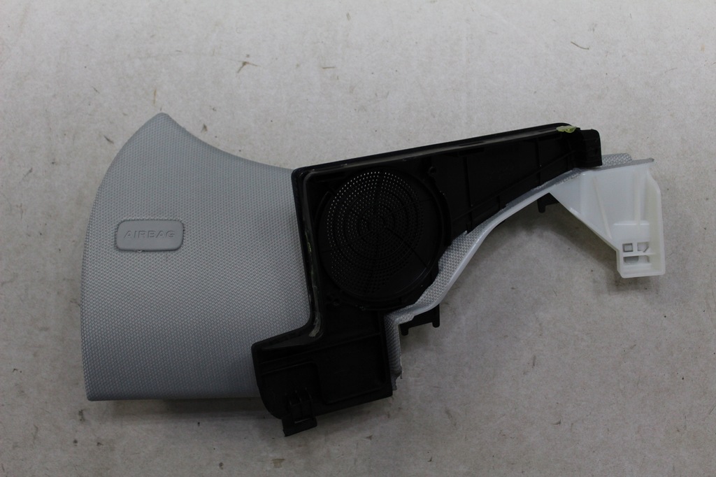 фото №1, Audi a5 8t lift захист стійка багажника 8t8867246a