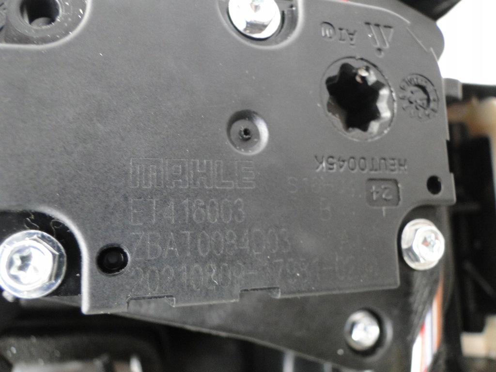 фото №10, Audi q5 80b 80a отопитель 80b816005 4m1820021c mahle