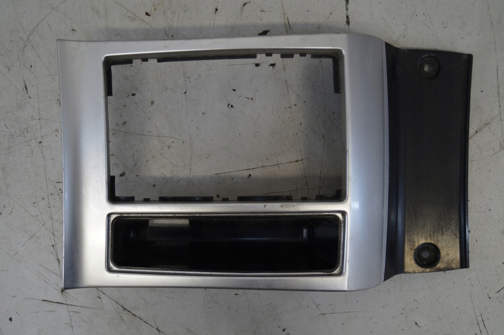 фото №1, Панель рамка домкрата передач chrysler 300c 5.7 v8