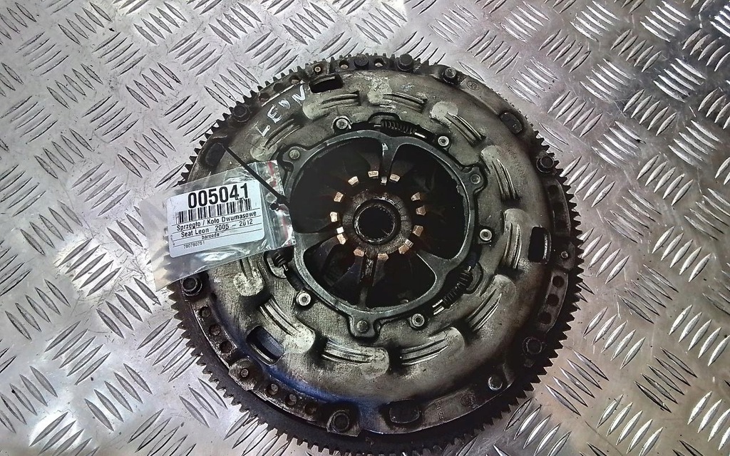 фото №1, Сцепление колесо двухмассовый 1.8tfsi leon a3