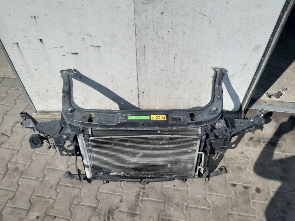 фото №2, Mini cooper r56 06-10r 1.6 b pas передній радіатор