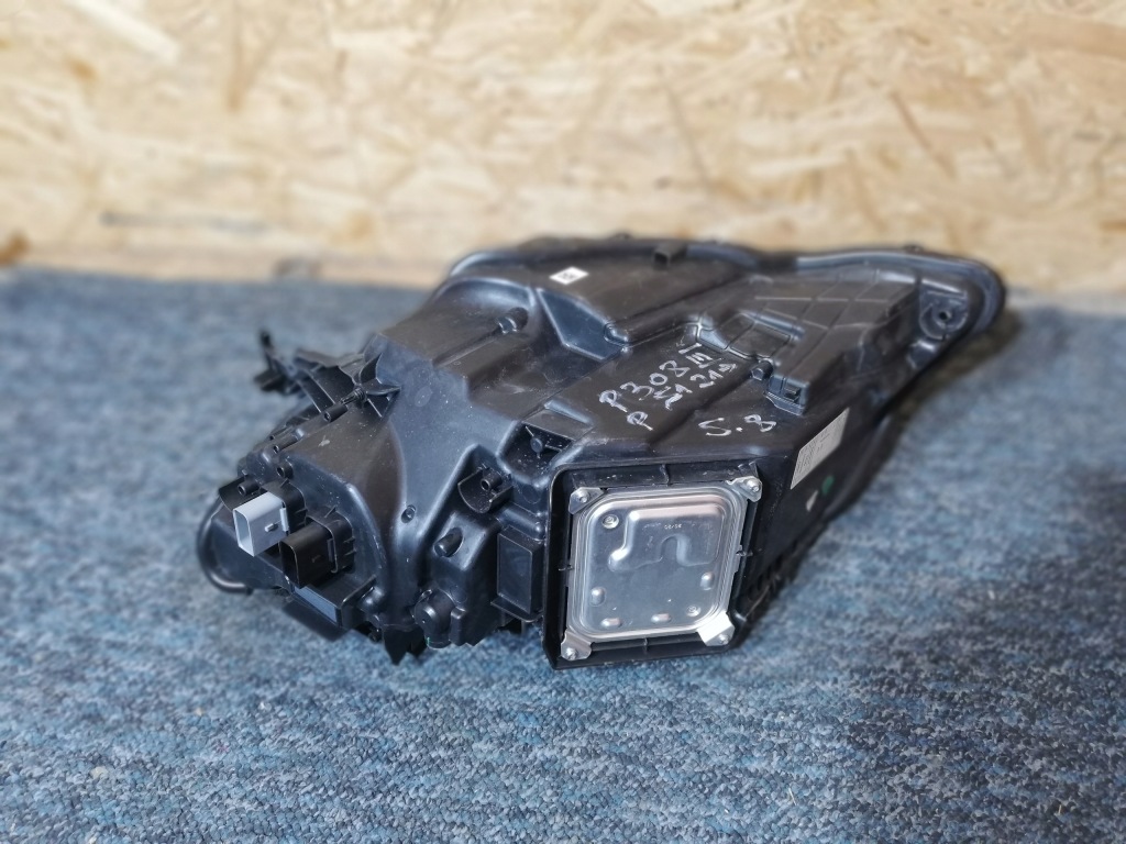 Лампа передняя правая peugeot 308 iii led 21- Киев