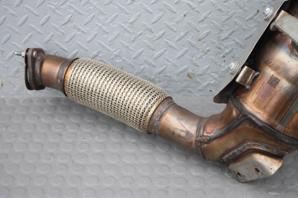 Катализатор catcz095 11516617 10859447 mg hs ii 1.5 turbo 170km 24- Оригинал