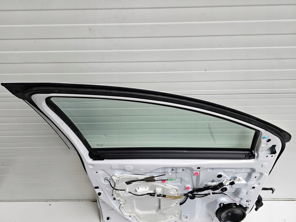 фото №13, Двері ліва передні лівий перед toyota yaris iv 4/mazda 2 po zalaniu