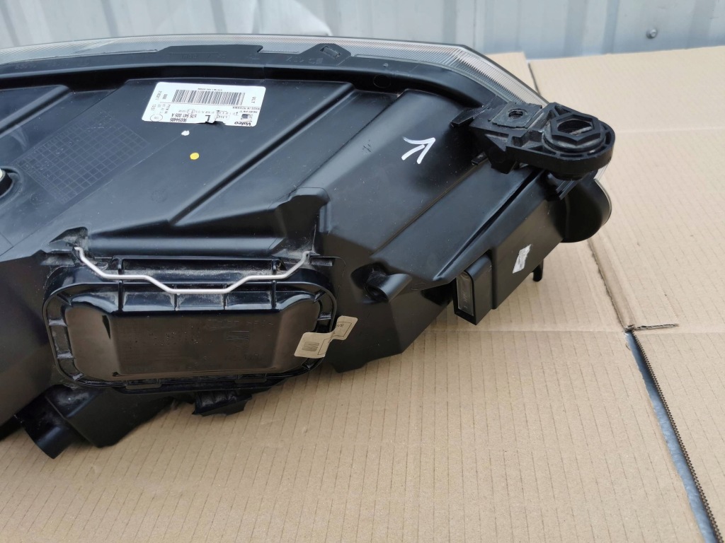 Seat ateca 575 576941005a фара передняя левая обычная led европа Доставка