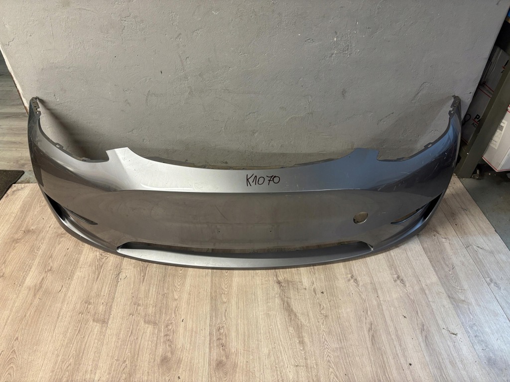 Купити Tesla model y 20- бампер перед передній 1493748-00-a