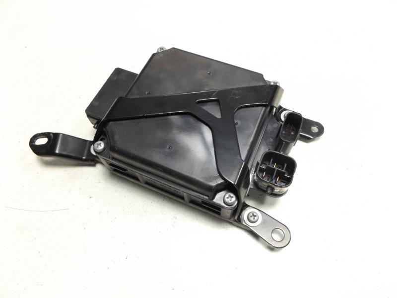 фото №6, Lexus is iii 300h бортовой компьютер усилителя 89650-53280