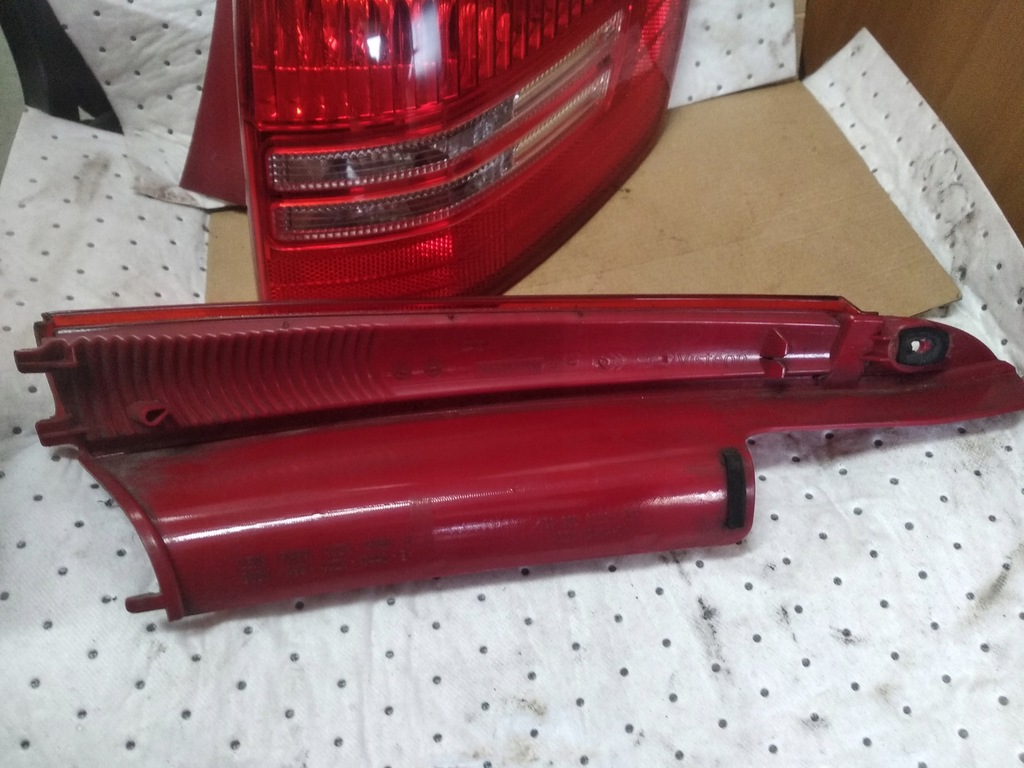 фото №9, Лампа правый задняя kpl. с отражатель citroen c4 i 5d 9655863980, 9655863780