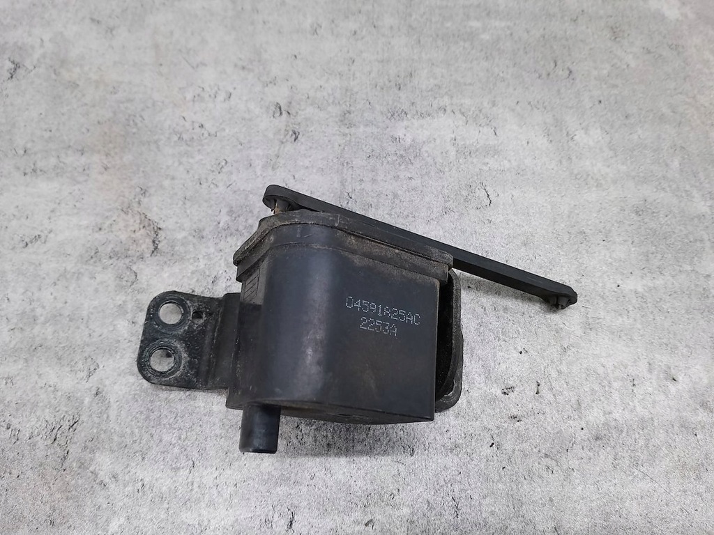 фото №1, Регулятор кришка колектор chrysler pacifica 04591825ac