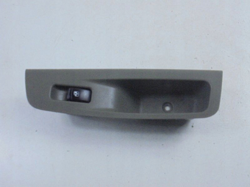 фото №7, Lacetti выключатель стекло задняя левый 612w21020