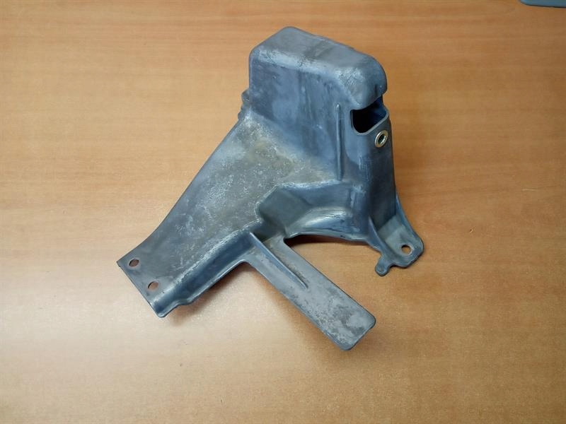 фото №1, Кронштейн кронштейн консоли mercedes sl r231 a2316300831