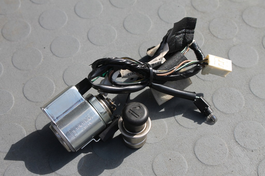 фото №1, Разъём жгут прикуриватель lancer vii 03-08