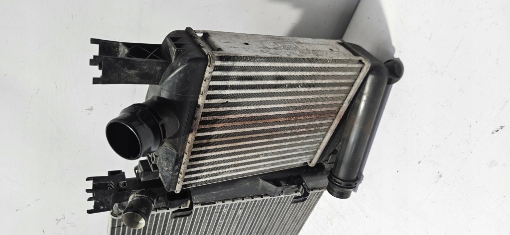 Радіатор води + інтеркулер dacia renault оригінал Оригінал