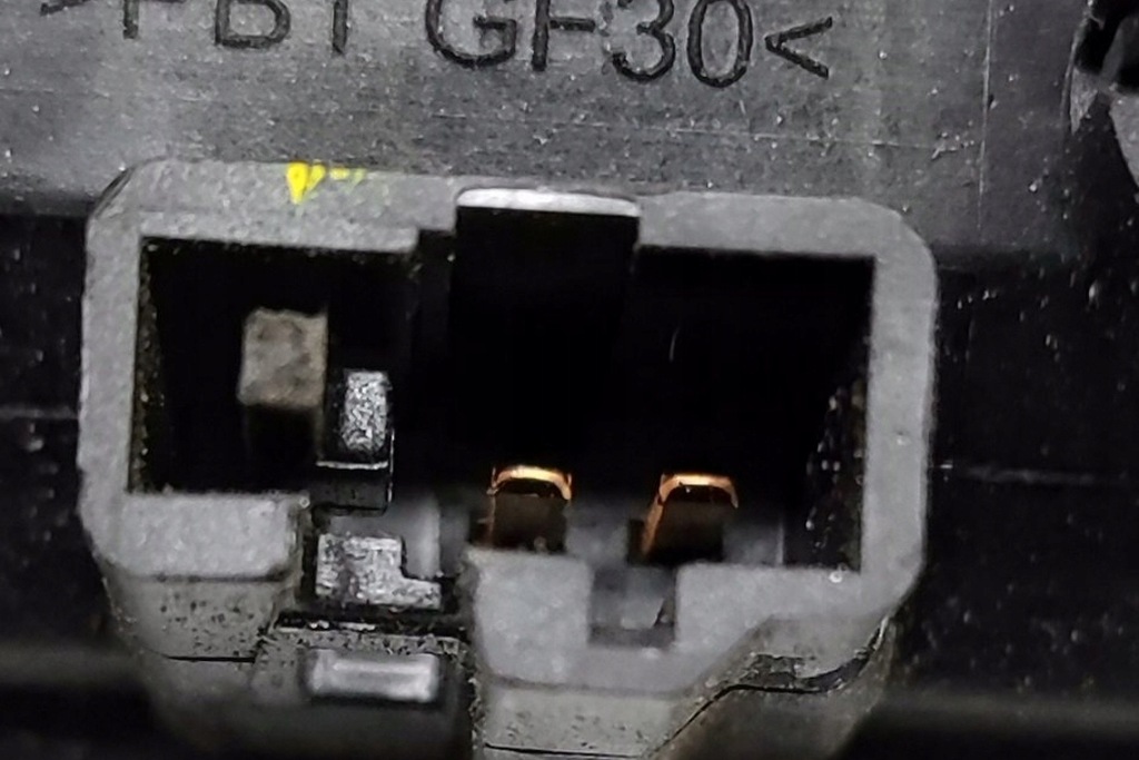 фото №7, Skoda superb mk3 kombi 3v задняя крышка багажника камера заднего вида 3v0827566h 2018 227477