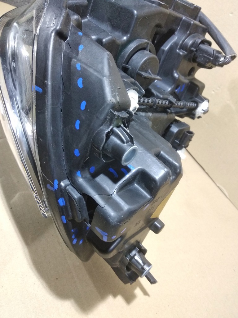 Mercedes x klasa 470 led фара правая передняя Оригинал