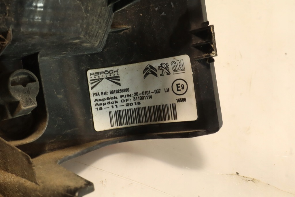 фото №7, Лампа левая задняя citroen berlingo iii