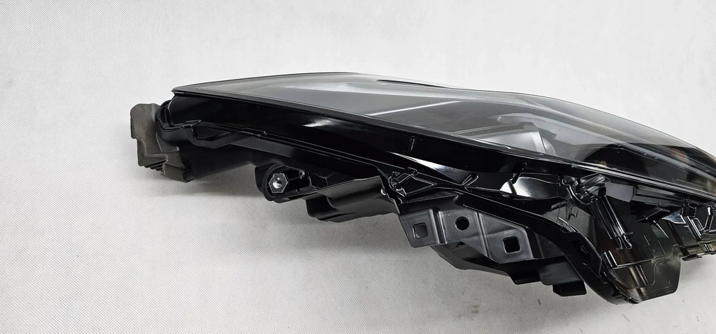 фото №14, Toyota prius v xw60 2023 лампа перед передняя правая full led