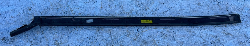 фото №8, Молдинг скло лобове права ліва mercedes glk x204 08- 755