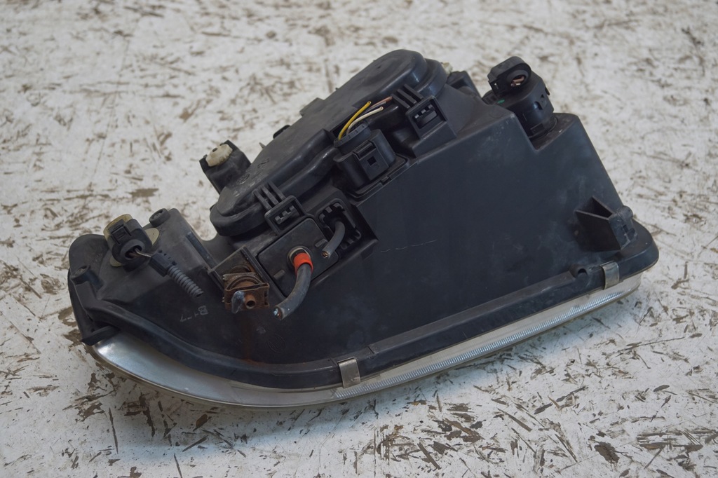 фото №7, Audi a3 s3 8l lift ксенон лампа левая перед uk