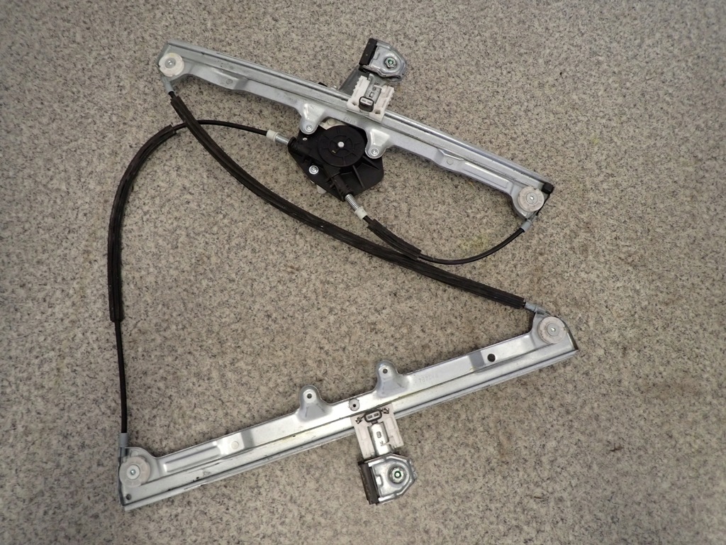 фото №4, Mitsubishi colt 3d 09- підйомник правий 2 pin