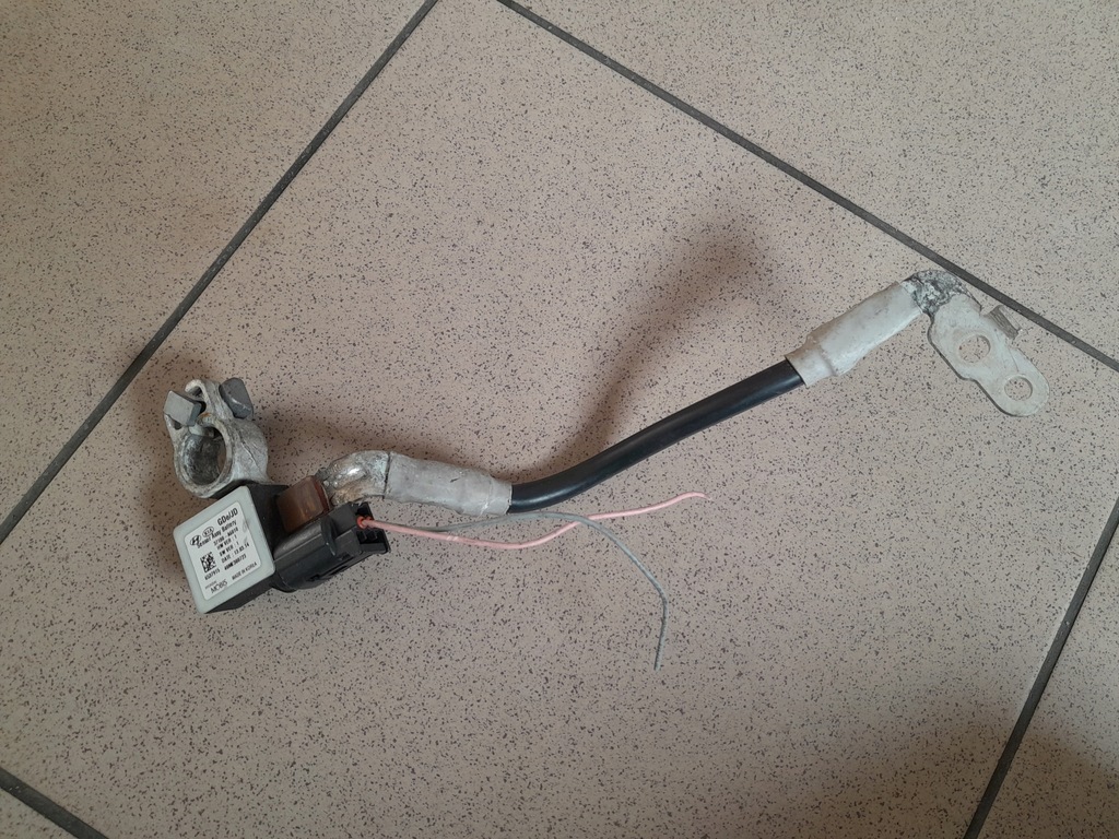 фото №1, Kia ceed ii lift 2015r клема мінусова 37180-a6010