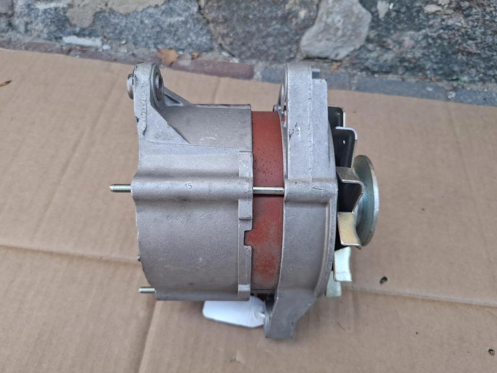 Генератор stardax stx110315r mercedes w107 w123 w114 w115 Киев