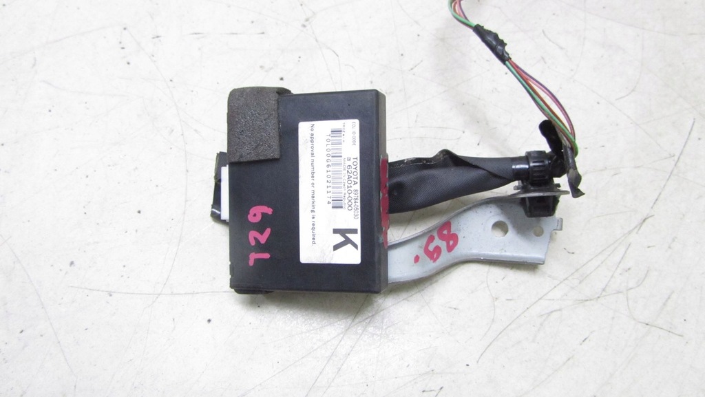 фото №1, Toyota avensis t29 блок управления иммобилайзер 89784-05030