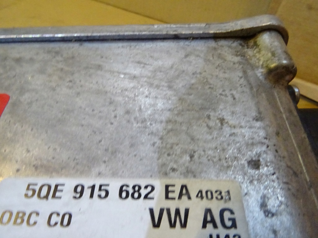 фото №5, Audi q3 ii 83a модуль станція заряджання зарядний пристрій 5qe915682ea