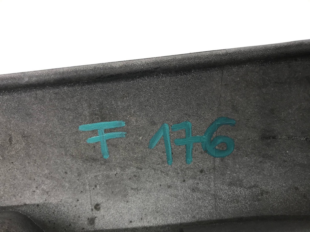 фото №11, Scania r s молдинг підкрилок правий перед 2297984