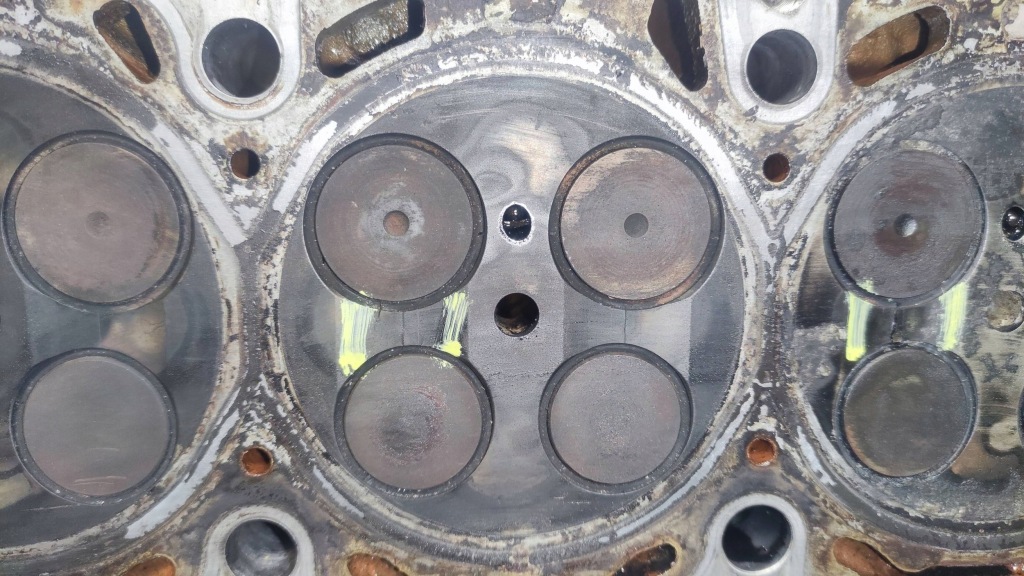 Головка двигателя fiat doblo 500x 1.5 mjet 55267277 pęknięcia между клапанами Киев