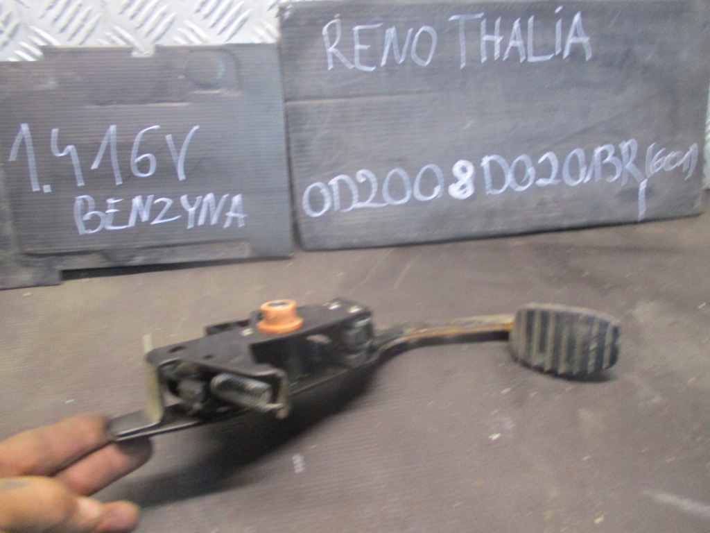 Педаль зчеплення renault thalia 09-13r Доставка