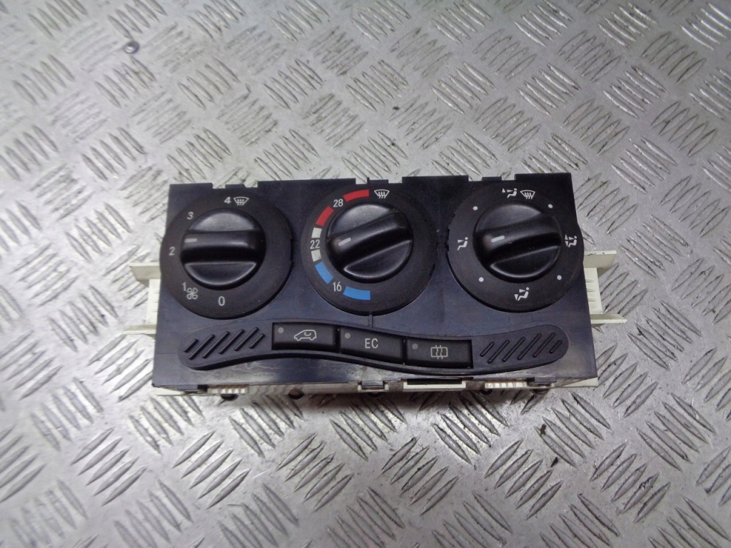 фото №1, Панель керування обдув mercedes w168 a1688300485
