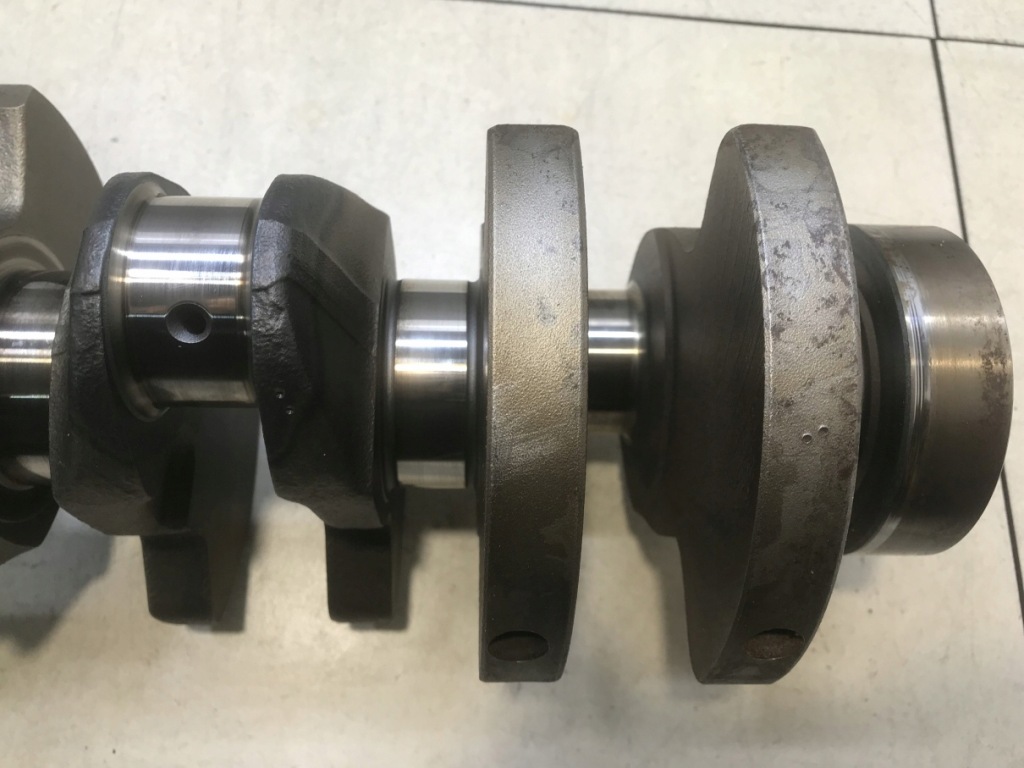 Wał колінчастий mercedes w210 60203115 Оригінал