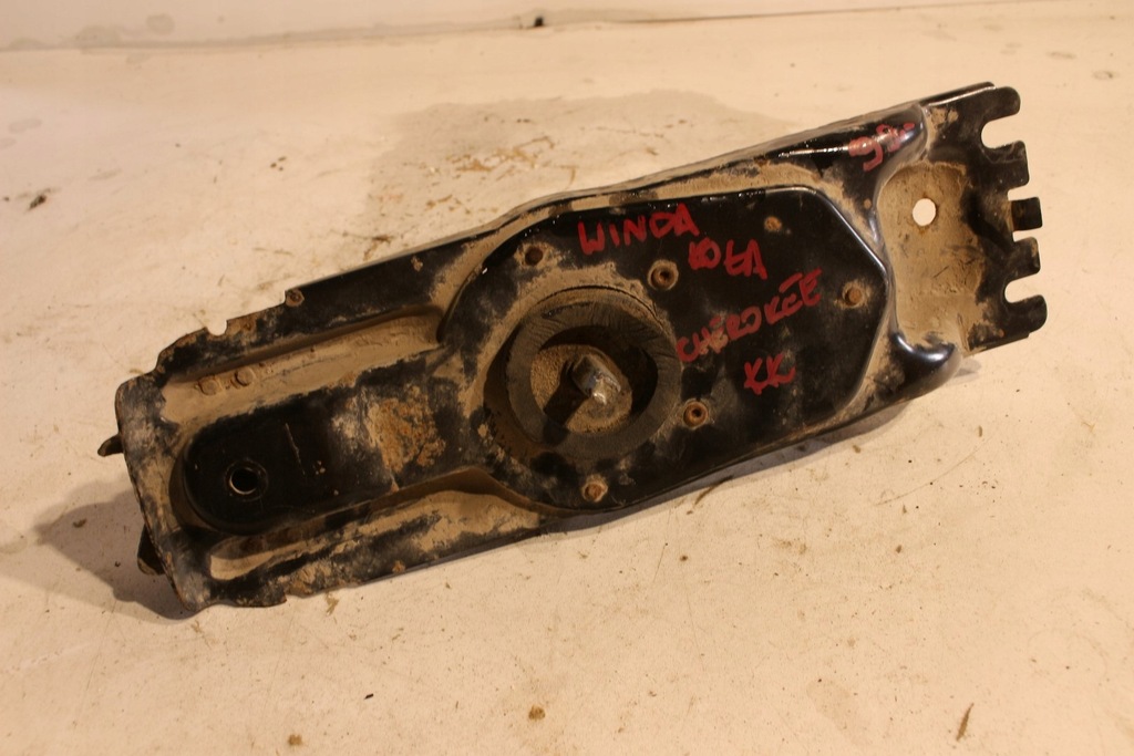 фото №8, Подъемник кронштейн колеса запасного jeep cherokee kk