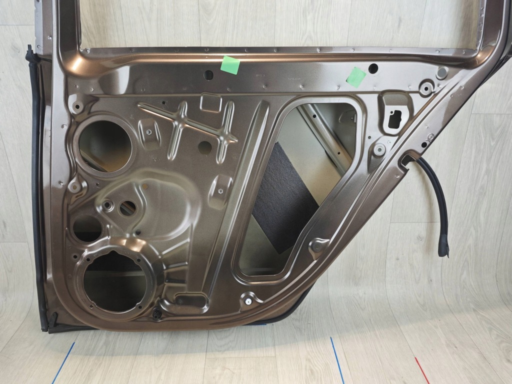 фото №9, Skoda octavia iii 5e9 kombii дверь правый задняя 5e9833602