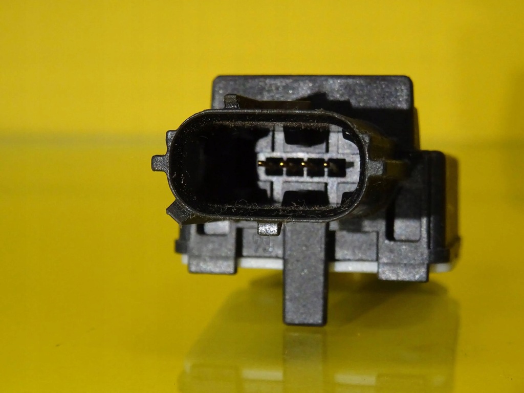 фото №6, Датчик удару toyota yaris 89831-0h010 nr333