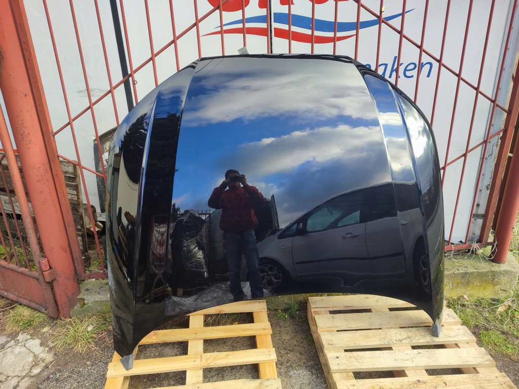 Капот крышка двигателя стальной audi a4 b9 б/у 1 Недорого