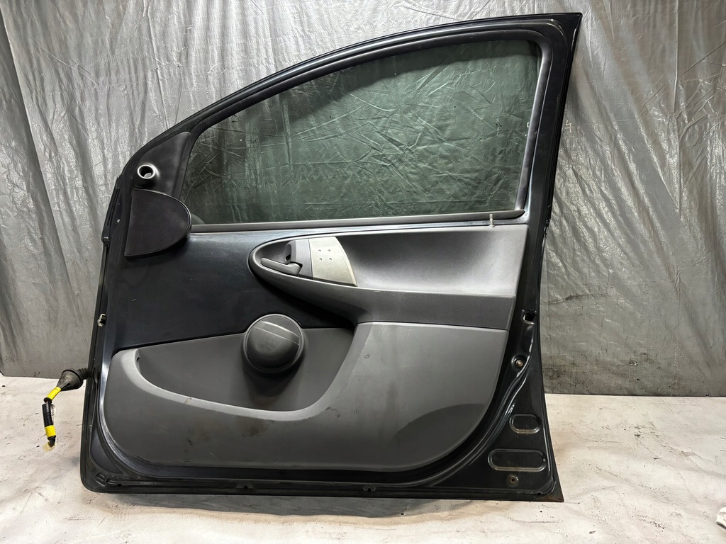 фото №15, Дверь правый перед peugeot 107 k: kta