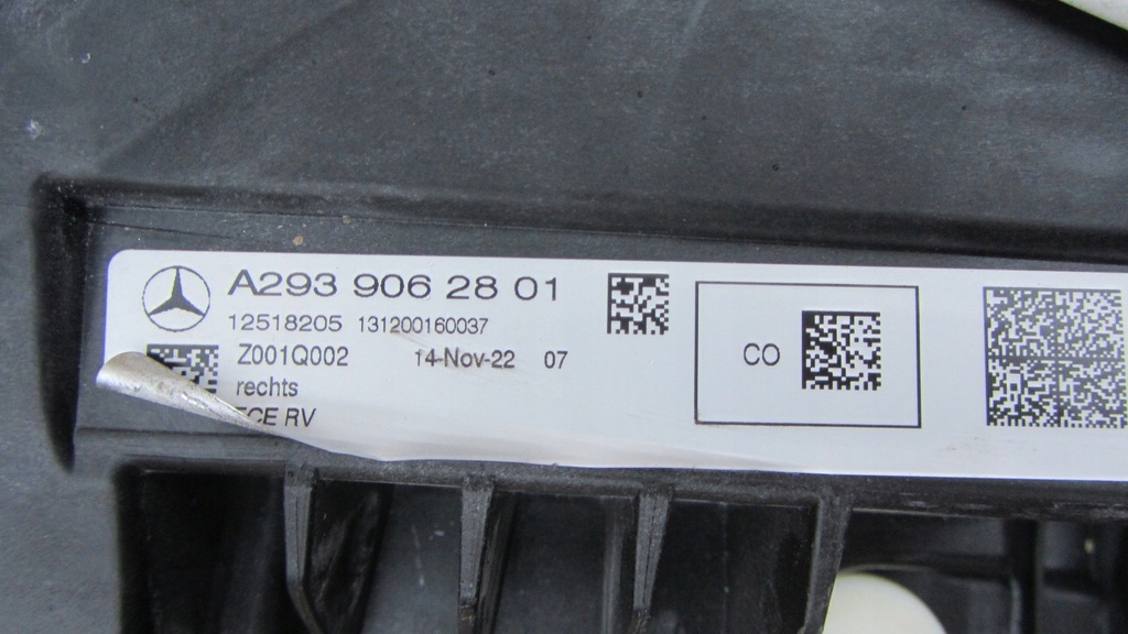 фото №13, Передняя правая левая средняя лампа mercedes eqc w293 full led