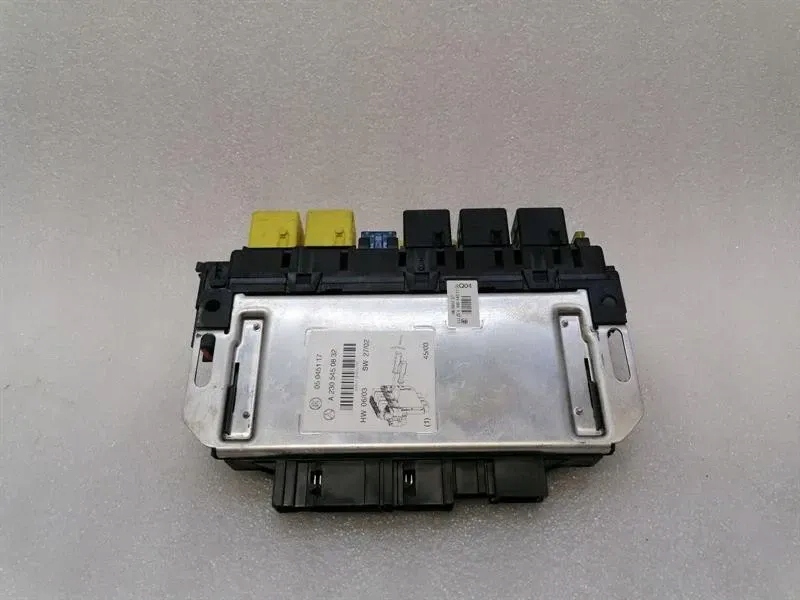 фото №7, Mercedes sl r230 fuse box a2305450832 sam